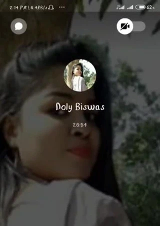 Görüntülü görüşmede göğüsler