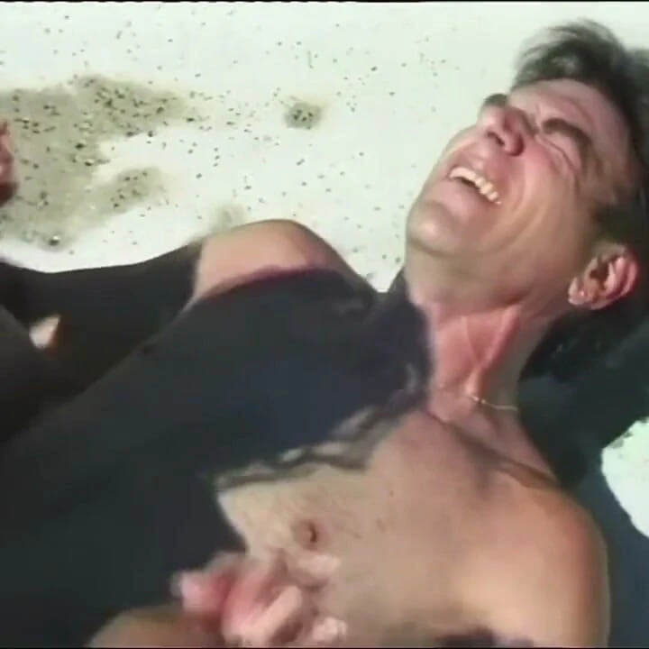 Cocgo'dan Nasty Babe Huge Cock'u Sever (Vintage Experience XXX)