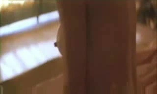 Kim Basger kaçıyor