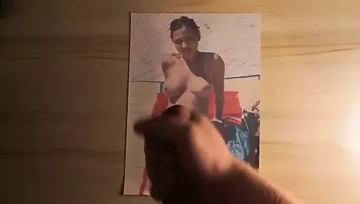 Tribut de la prieteni