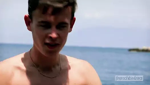 Sıkı bir göt için büyük bir yarak