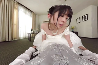 Elbisenin arkasında, itmeyi sürdürdim... Gülümsemeye devam etti - 2