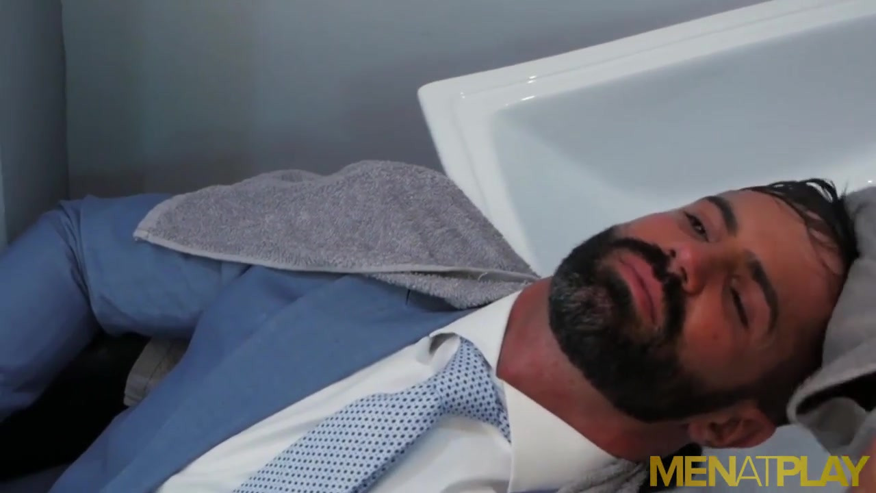 MENATPLAY Bearded Hunk Dani Robles Ass Bred By Logna Moore