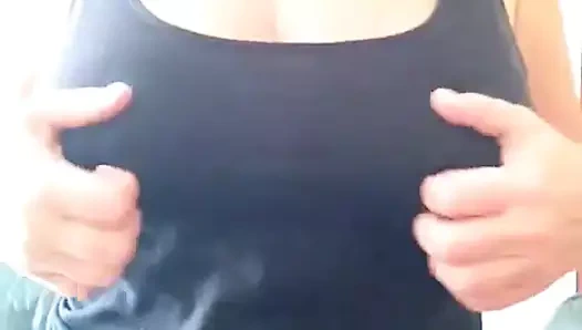 Herkesin bir yastık için bir koynuna ihtiyacı vardır