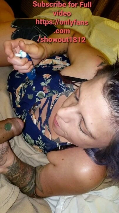 BBC'ye sıvı şeker koy ve boğazına kadar höpürdet.