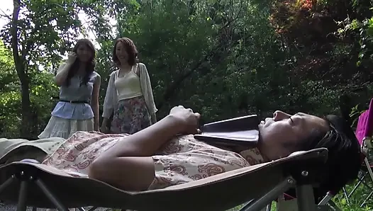 Azgın Japon Hatun Vahşi Oyuncak Ve Boşalma Sahneleri