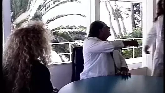 Milf gösterileri ona tombul dik sulu mega sert popo ve istiyor için olmak becerdin derin içeride o