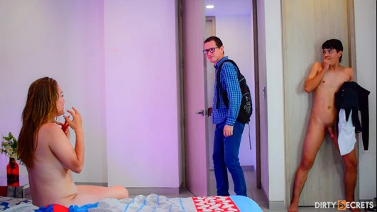 ÜVEY OĞUL ÜVEY ANNESININ SADAKATSIZ OLMASıNı KAPSıYOR