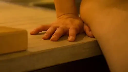 Askılı adam eylemi