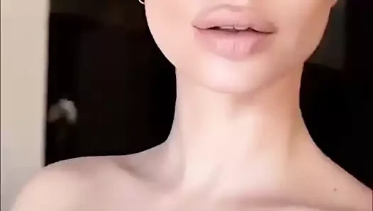 Emily ratajkowski'nin özçekimi