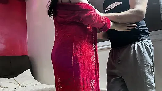 Benim adım Madam Noha Suudi Arabistan'dan 23 yaşında