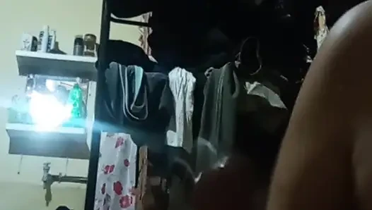 Oral seks latin orta yaşlı seksi kadın ev yapımı gerçek
