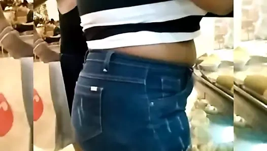 İri güzel kadın