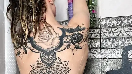 Senin için duşta video güzelim