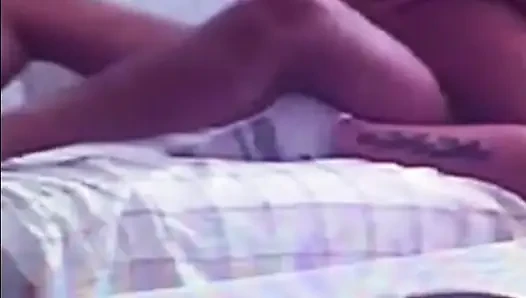 Bütün gece tatlı konuşmalar ve harika titreşimler