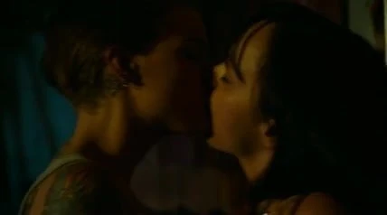 Christina ricci ve yakut gülü - bloğun etrafında