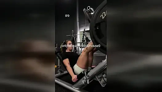 18 yaşındaki TikTok Thot'un amcığı kamerada patlıyor! Sansürsüz Gape
