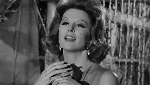 Tina louise şarkı söylüyor, aletimi çıldırtıyor!