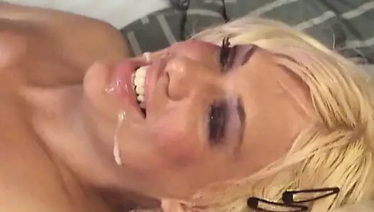 Şanslı inek adam ateşli seksi ev hanımı orta yaşlı seksi kadınla sikişiyor - ev yapımı amatör seks videosu