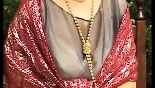 Asil sürtük tabuyu yıkıyor ve dışarıda kendi kendine yapıyor