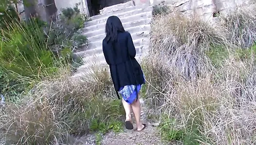 Seksi hatun götünü sikiyor götünü parmaklıyor