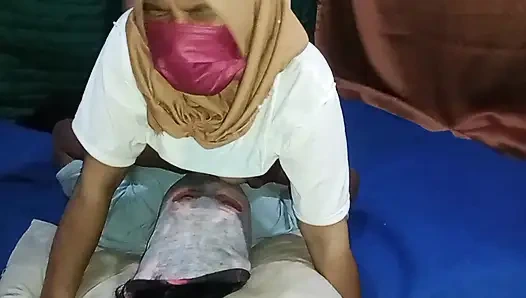 Endonezya üvey annemin amcığı yalama ve sikişme istiyor