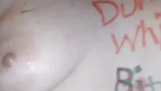 Benim sürtük pls yorum ve haraç onun için yükler