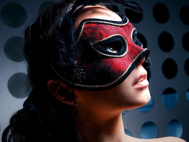 Teenie karina baru bir fetiş partisi için hazır