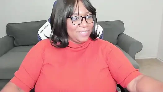 Önce yarağın hangi deliğe girecek?