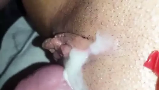 Kız arkadaş ile bir banana içinde ona kedi ve bir horoz içinde ona göt