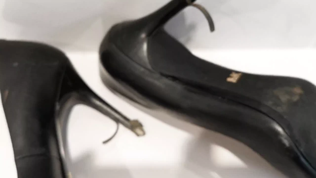 Çöpe atılan michael kors topuklu cummed üzerinde