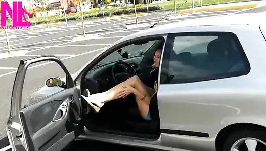 Seksi yılan tasarımı bale dairelerinde şehvetli sarkma
