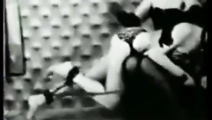 Bettie page köle kız esaret