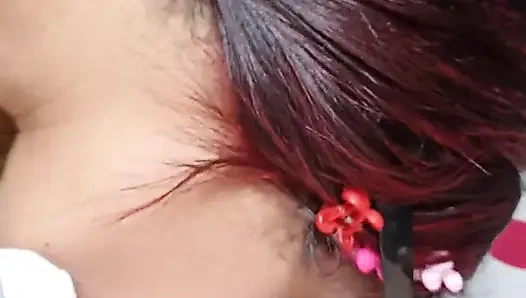 Üvey kız kardeşimle birlikteyken, sahip olduğu büyük göt yüzünden onu sikmek istiyorum, New York'lu