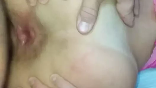 lanet sert ve esneme senin göt