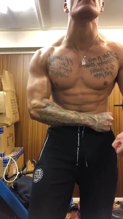 Düz efendi paranız için sizi sömürecek