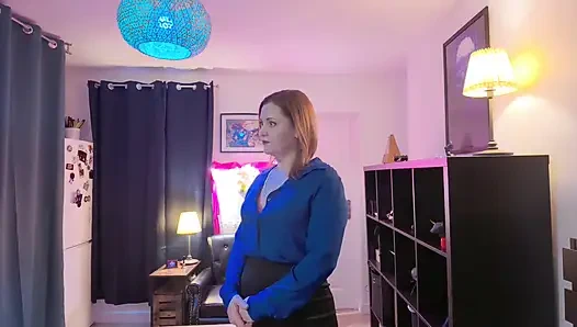 İnanna Justice ve Mimi Jett ile İngiliz sınıfı