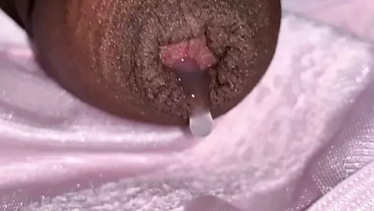 El serbest boşalma (erken boşalma) pembe naylon külot