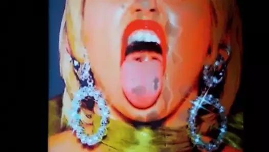 Miley cyrus boşalıyor