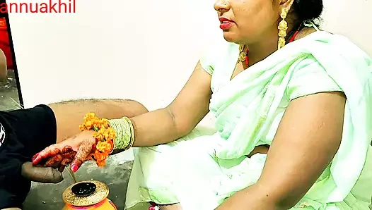 Hintli hatun seks yapıyor