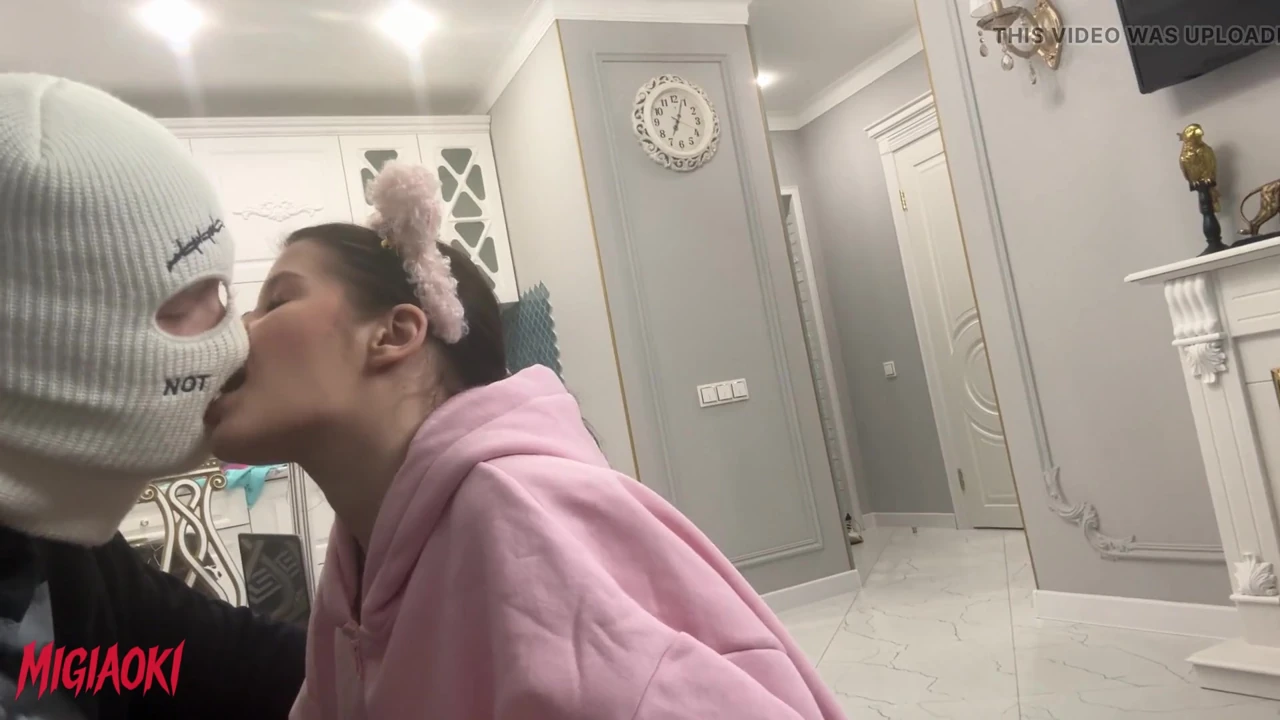 Deep Anal Sex with the Beautiful Girl Next Door – Sophie Weber