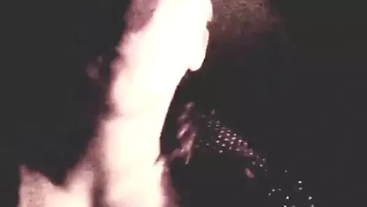 Karısı siyah arkadaşıyla üçlü seks yaptı.