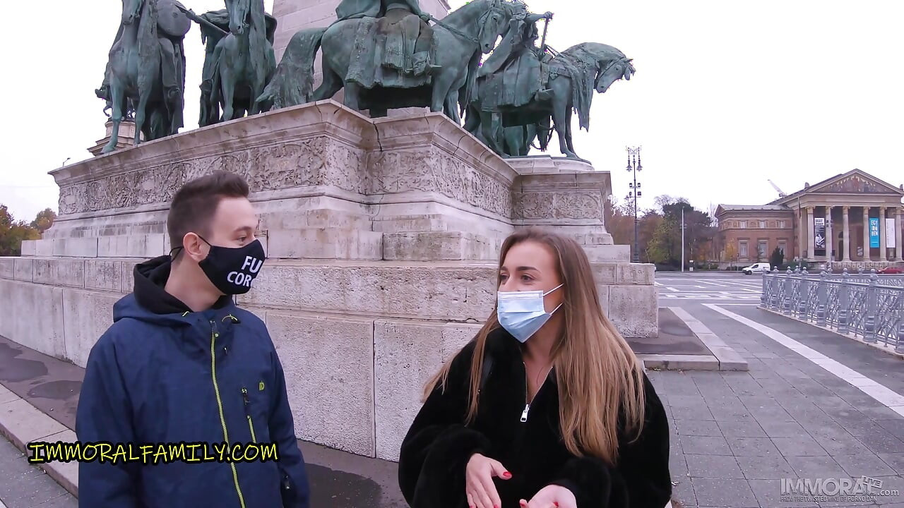 Büyük doğal memeli turist Josephine Jackson canavar yarakla sikiliyor - ahlaksız aile 4k ödeme