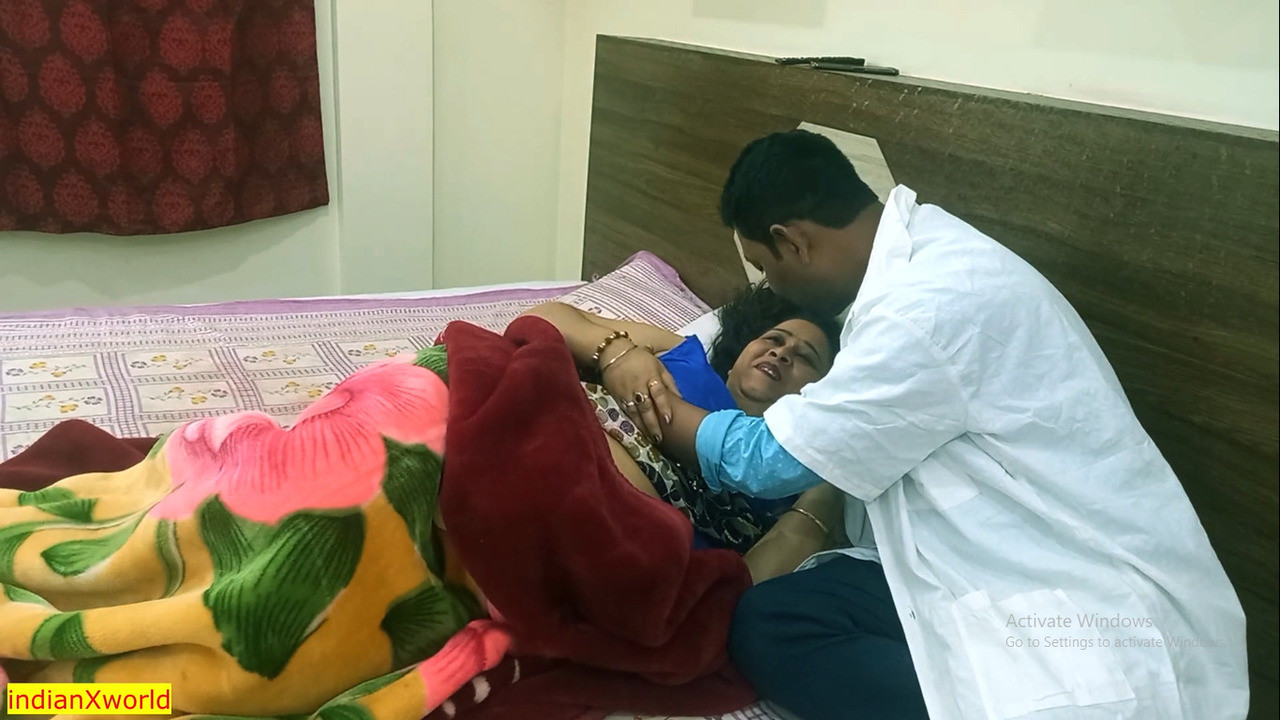 Hintli sıcak yenge doktor tarafından becerdin! kirli bangla konuşurken