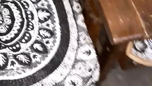 İlk defa üvey kardeşimin büyük kıçını sikiyorum.