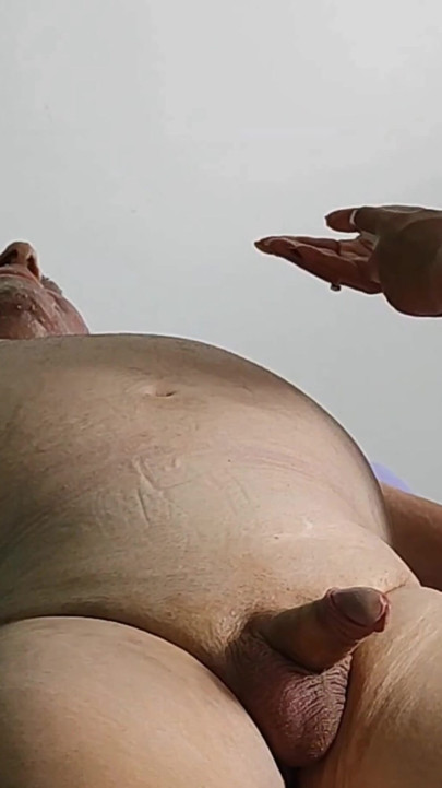 Tam 4k filmin önizlemesi, adamandeve ve lupo ile profesyonel bir penis masajı | Klip 3