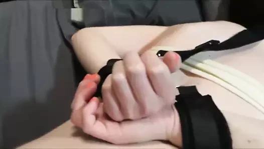 Selena22 - ağrılı, anal önce her deliğe giriyor