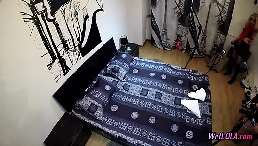 Yatakta cama işiyor