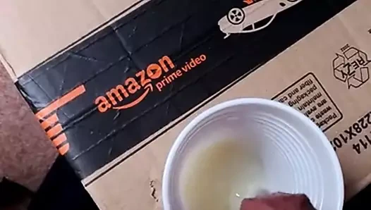 Cum içinde bir fincan