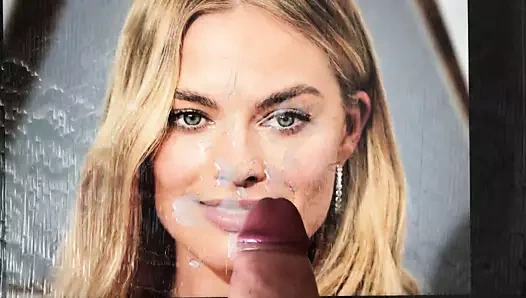Margot robbie boşalma anısına 2